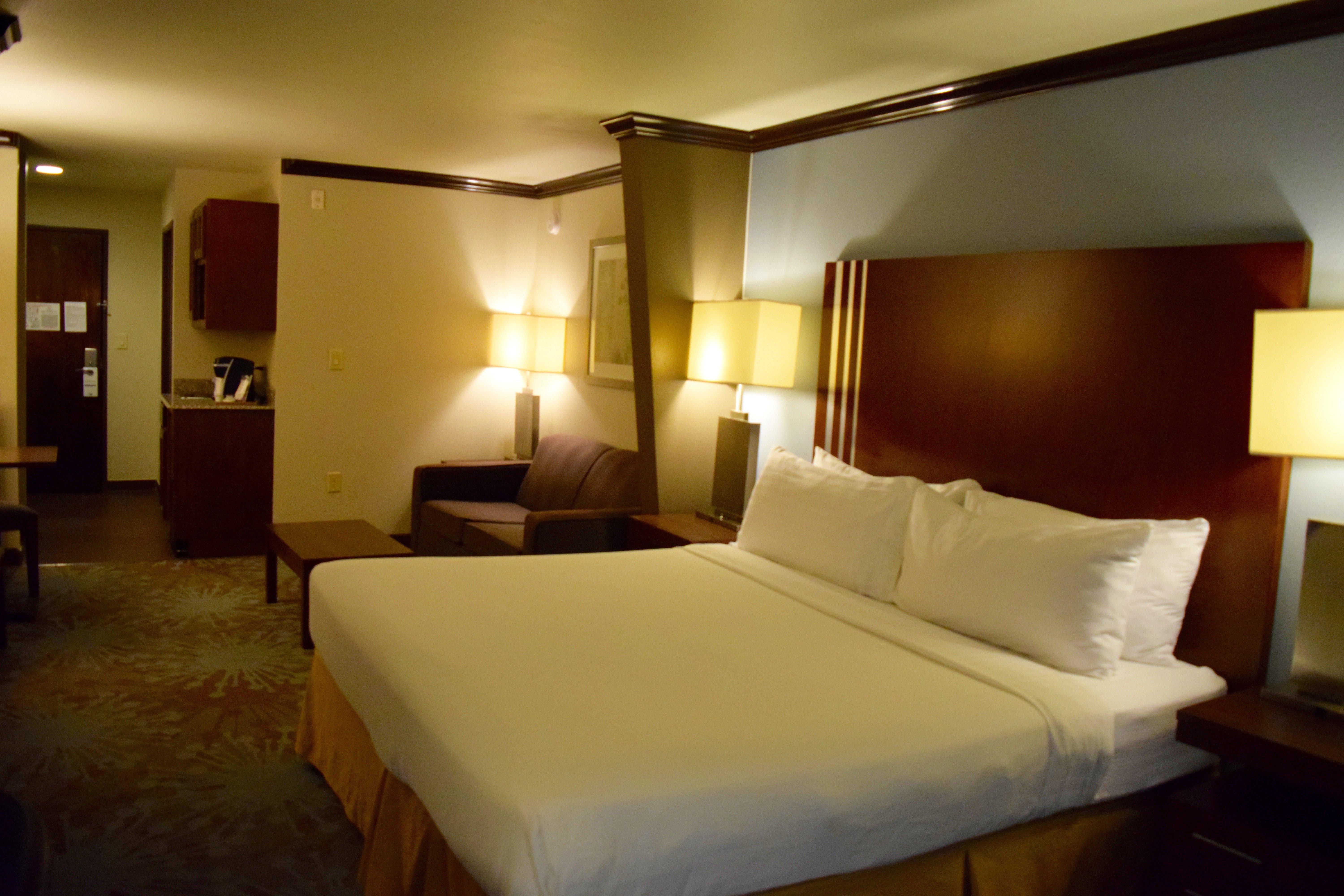 Holiday Inn Express & Suites San Antonio Nw Near Seaworld By Ihg Esterno foto