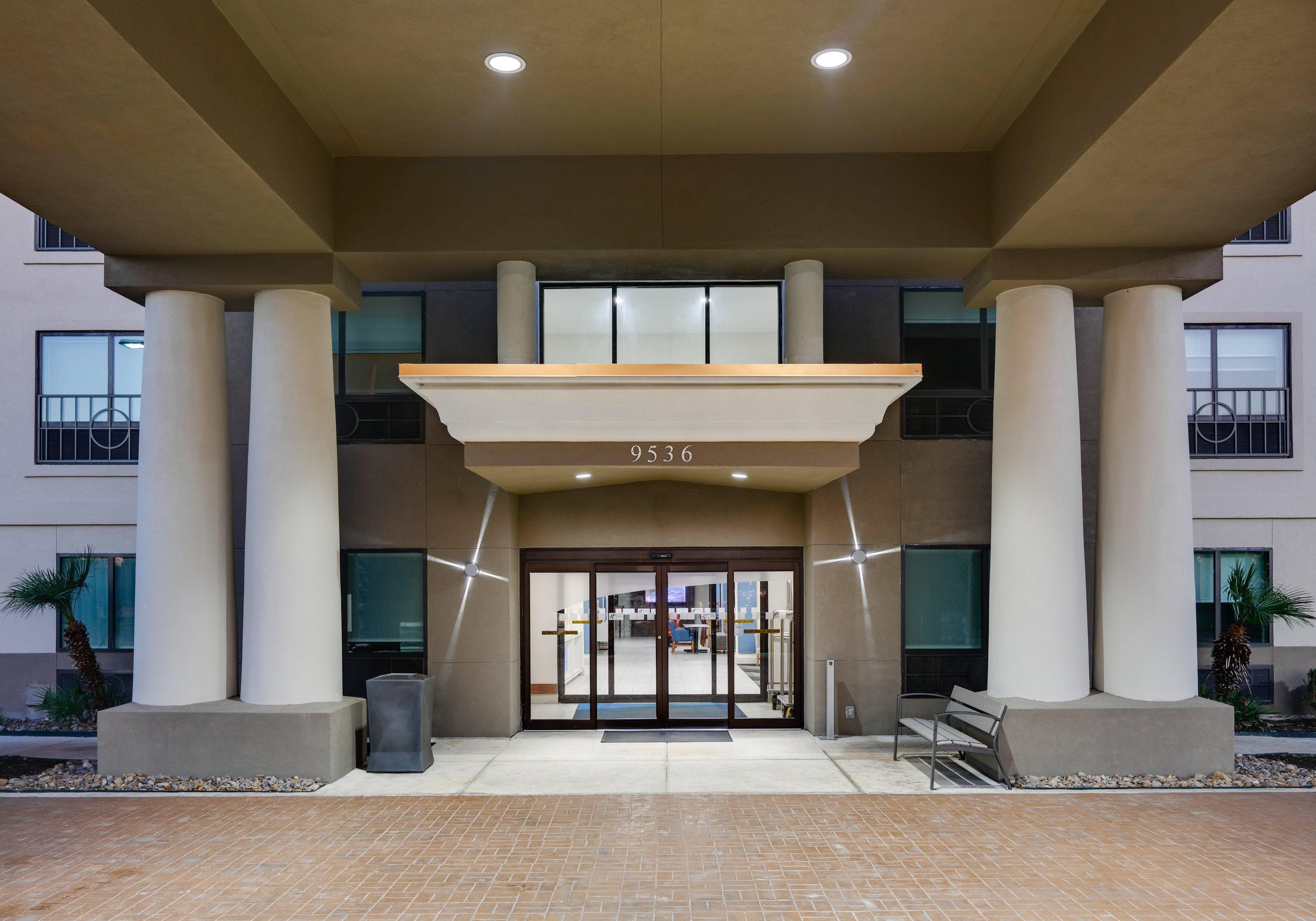 Holiday Inn Express & Suites San Antonio Nw Near Seaworld By Ihg Esterno foto