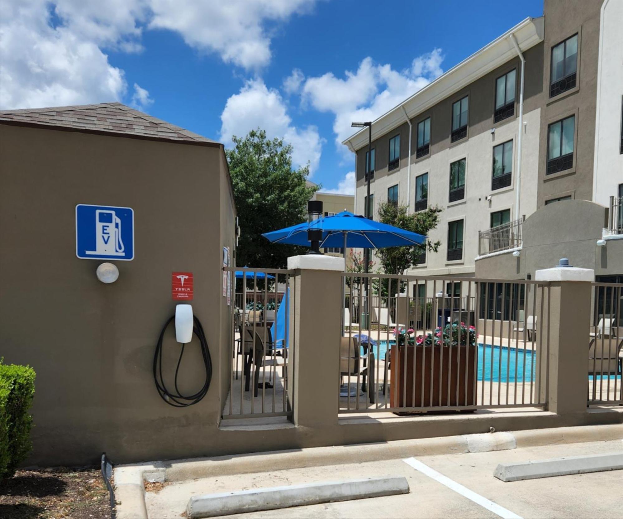 Holiday Inn Express & Suites San Antonio Nw Near Seaworld By Ihg Esterno foto
