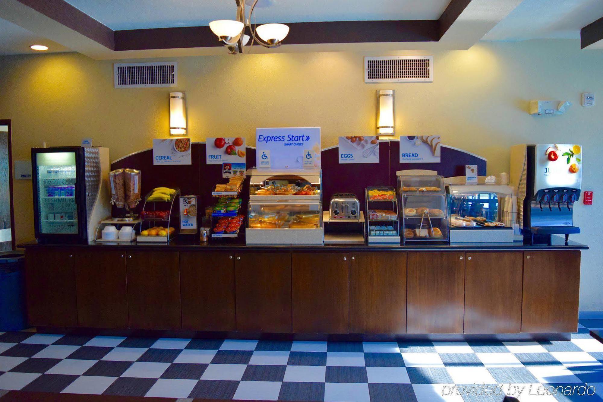 Holiday Inn Express & Suites San Antonio Nw Near Seaworld By Ihg Esterno foto